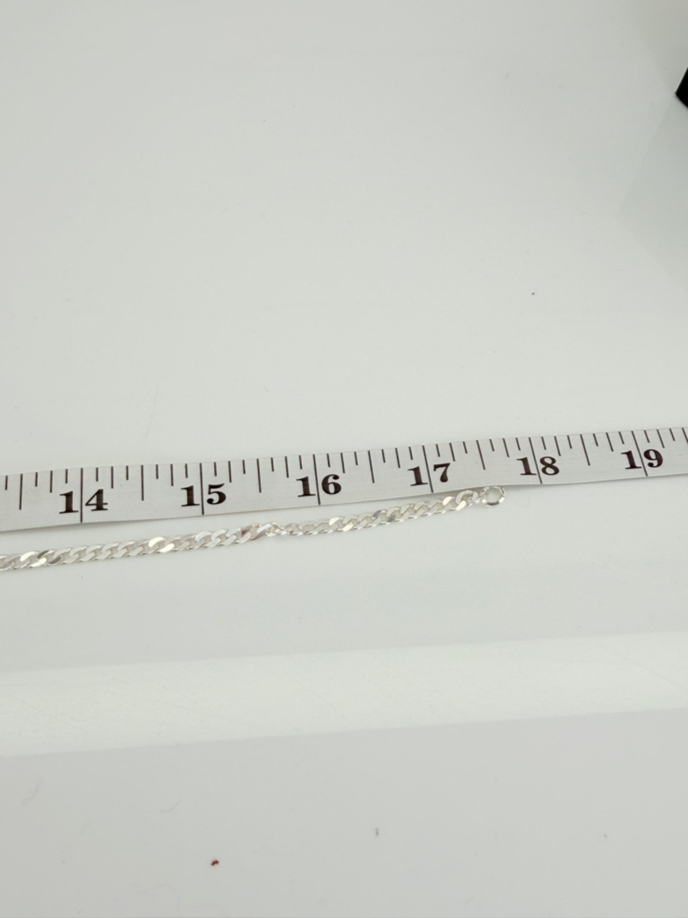 Authentic Gucci G Cut Out Circle Pendant Necklace - Picture 8 of 9